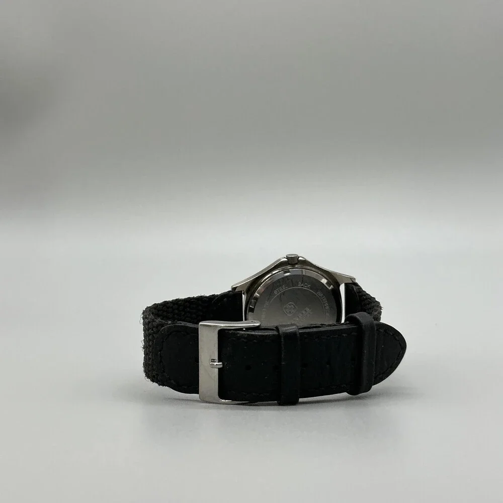 Wenger SAK Design Mens Watch 35mm Silver Tone Black Band Swiss New Battery